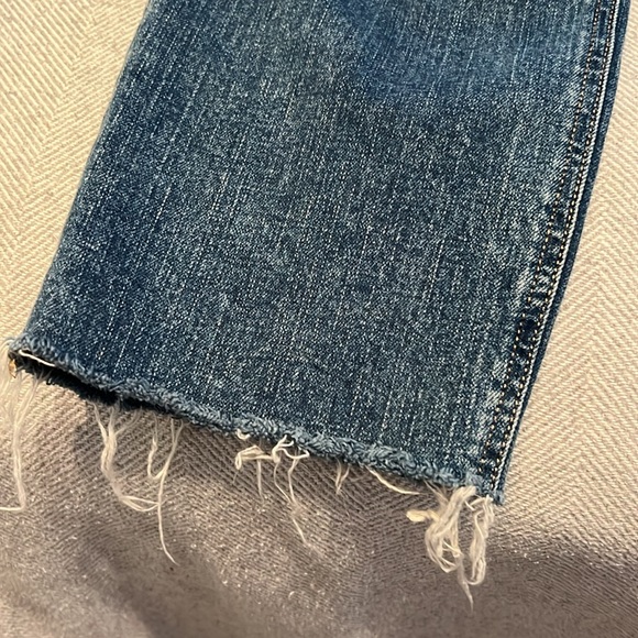 OLD NAVY boyfriend midrise jeans - Picture 4 of 5